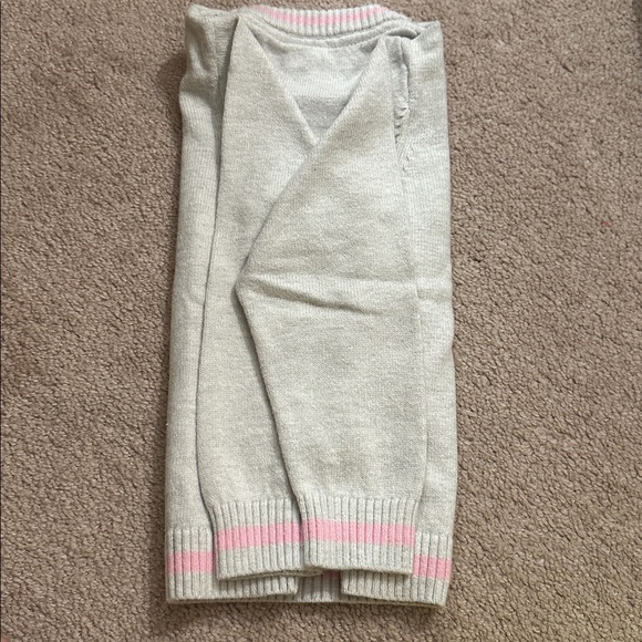 🛍️SALE🛍️ Janie and Jack Kids Grey Heather and Pink Sweater with Bunny Design - Picture 5 of 8